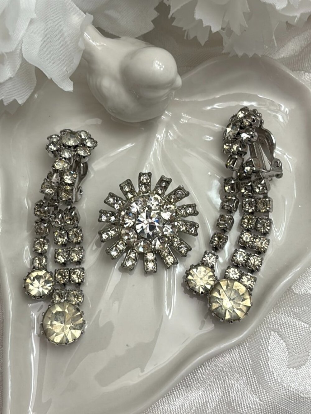 RHINESTONE CLIP EARRINGS & BROOCH